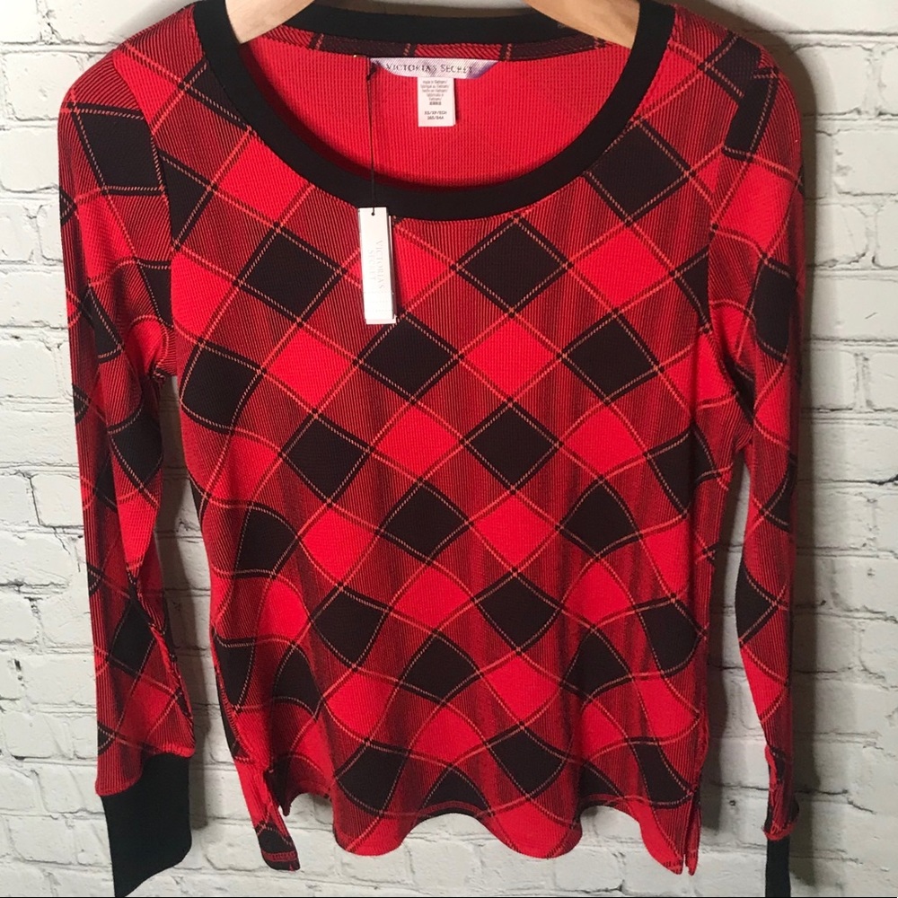 SOLD Victoria’s Secret Long sleeve top - Picture 3 of 6